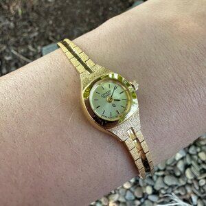 VINTAGE GOLD CITIZEN BRAND WATCH